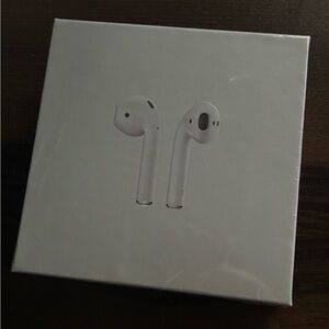 Apple AirPods Wireless Earbuds